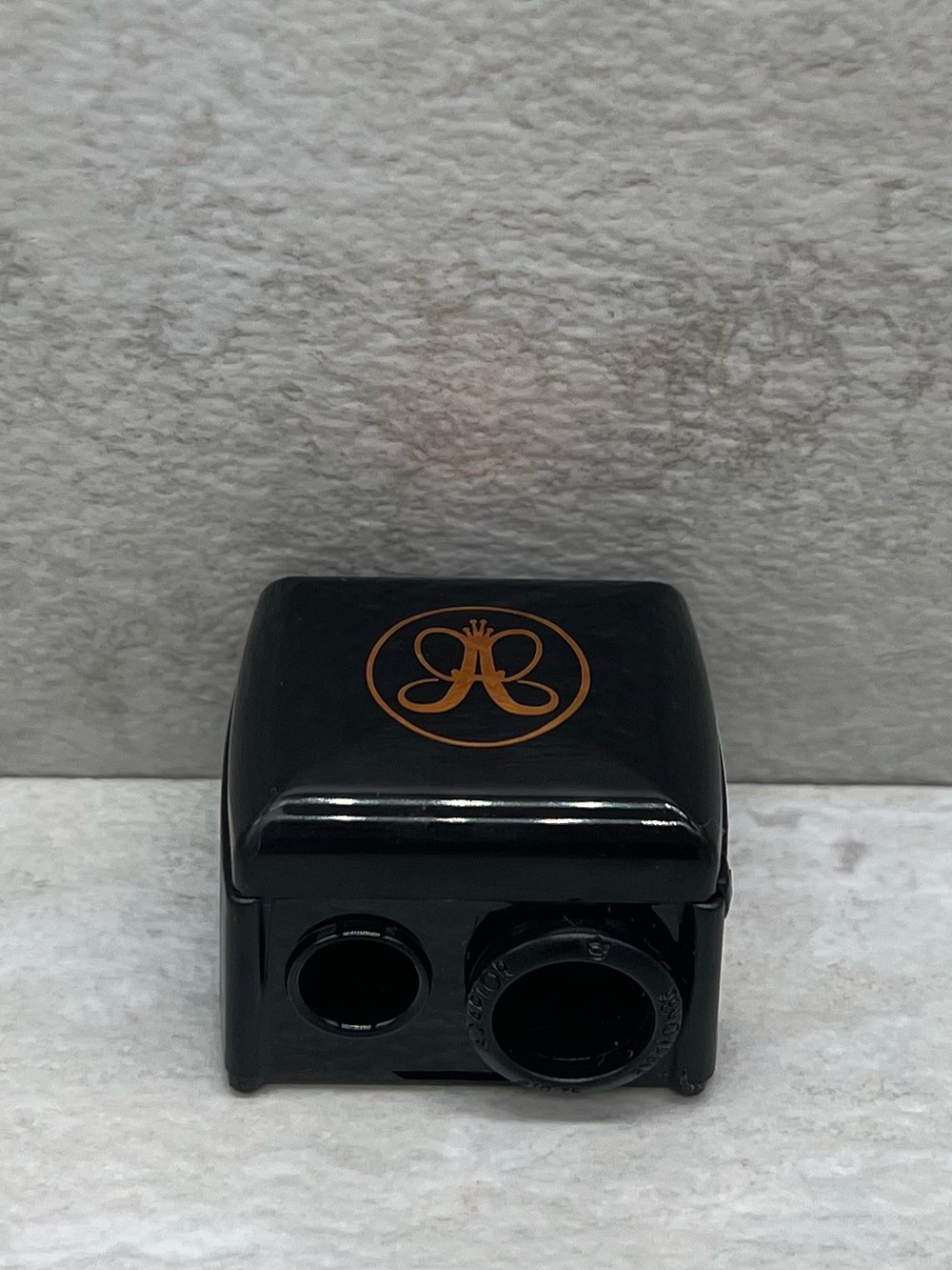 🎉 $5 Anastasia Beverly Hills Black 3-in-1 Makeup Pencil Sharpener